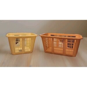 Rubbermaid Vintage Laundry Baskets lot of 2 Ivory pink Grandma Core 80's